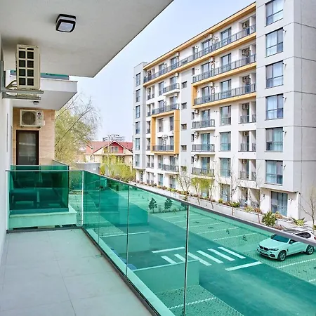 Promenada 2 Aparthotel 3*