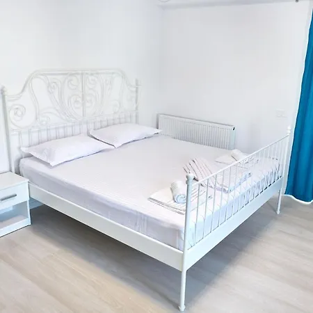 Promenada 2 Aparthotel Năvodari