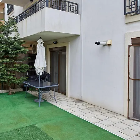 Promenada 2 Aparthotel 3*