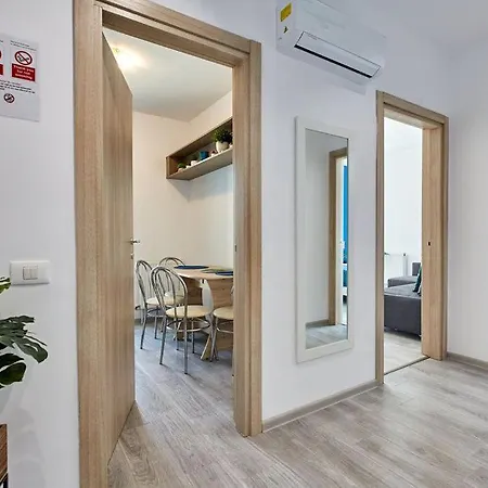 Aparthotel Promenada 2 Năvodari